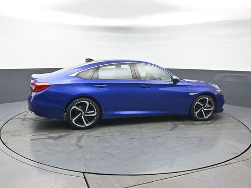 Used 2022 Honda Accord Sport image 7