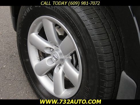 Used 2014 Nissan Armada SV image 32