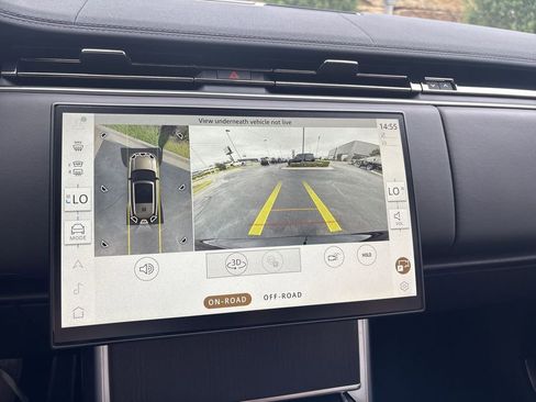 New 2026 Land Rover Range Rover Long Wheelbase SE AWD/4WD image 27