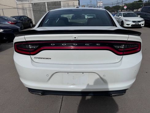 Used 2022 Dodge Charger SXT RWD image 7
