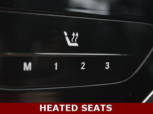 Used 2024 Mercedes-Benz C 300 4MATIC Sedan image 5