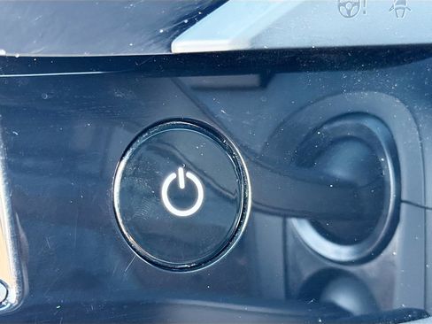 Used 2022 Porsche Taycan Turbo S image 34