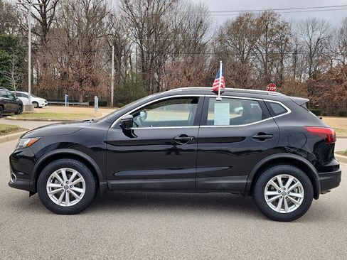 Used 2019 Nissan Rogue Sport SV w/ Technology Package image 6