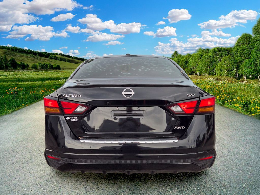 Used 2023 Nissan Altima 2.5 SV AWD/4WD image 5