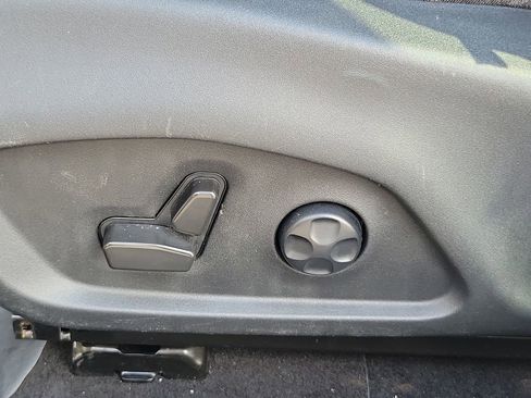 Used 2021 Jeep Compass Limited image 20