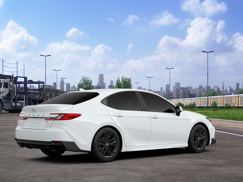 Used 2026 Toyota Camry SE FWD image 66