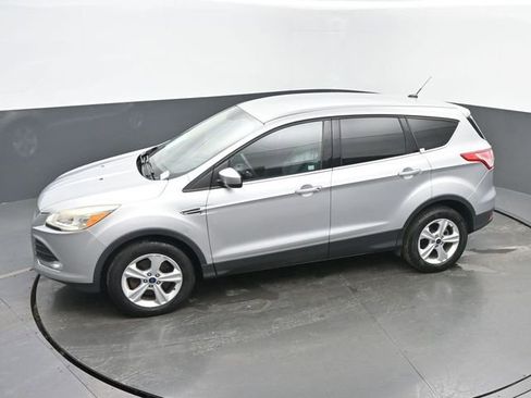 Used 2016 Ford Escape SE image 39