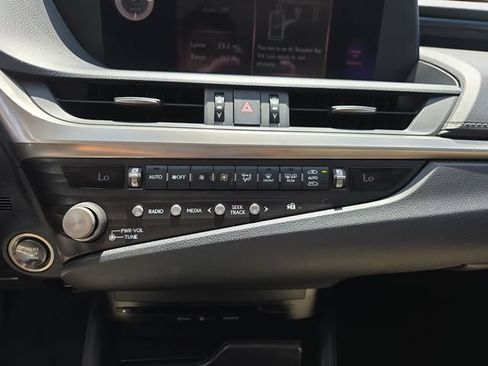 Used 2021 Lexus ES 350 w/ Accessory Package FWD image 25
