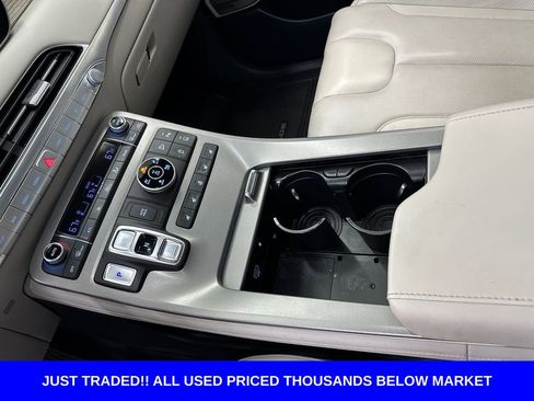 Used 2022 Hyundai Palisade Limited AWD/4WD image 33