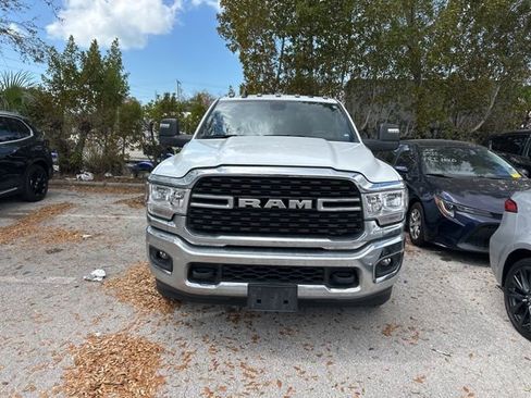 Used 2024 RAM 3500 Big Horn image 5