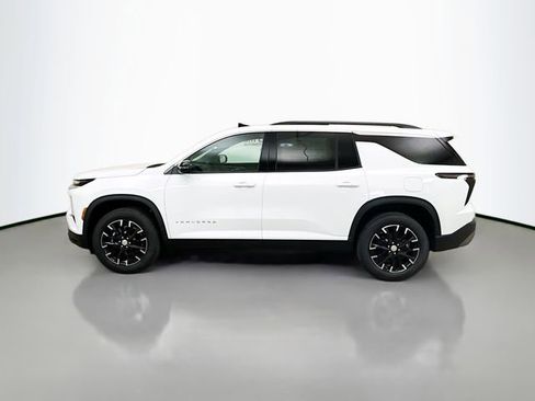 New 2026 Chevrolet Traverse LT w/ Sun and Wheel Package image 4