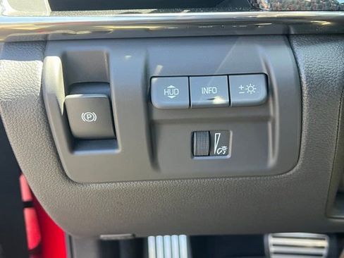 Used 2019 Cadillac CTS V w/ Luxury Package RWD image 21