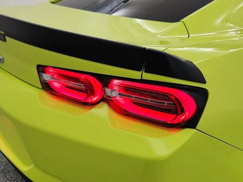Used 2019 Chevrolet Camaro LT w/ 1LE Track Performance Package RWD image 33