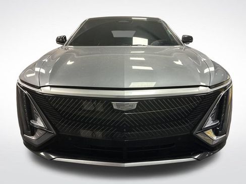 Used 2023 Cadillac Lyriq 2WD image 8