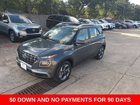Used 2025 Hyundai Venue SEL FWD image 1
