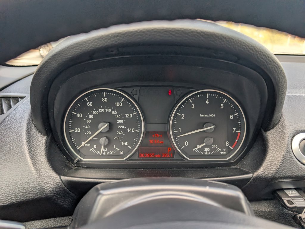 Used 2012 BMW 135i Convertible RWD image 16