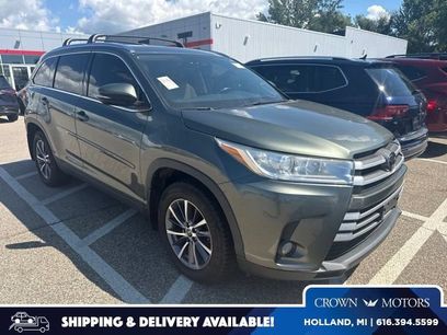 Used 2019 Toyota Highlander XLE w/ Protection Package #3