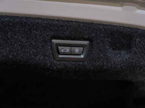 Used 2024 BMW 530i w/ M Sport Package RWD image 58