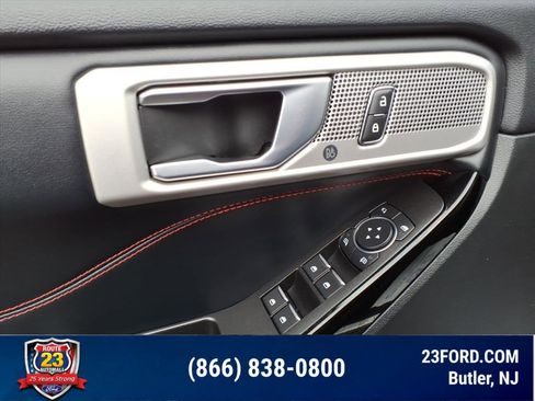 Certified 2022 Ford Explorer ST-Line w/ Class IV Trailer Tow Package AWD/4WD image 15