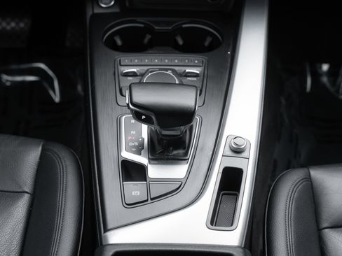 Used 2017 Audi A4 2.0T Premium w/ Convenience Package image 16