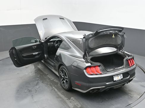 Used 2020 Ford Mustang GT RWD image 43