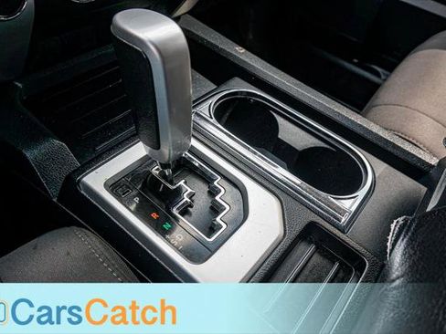 Used 2019 Toyota Tundra SR5 w/ SR5 Upgrade Package AWD/4WD image 31