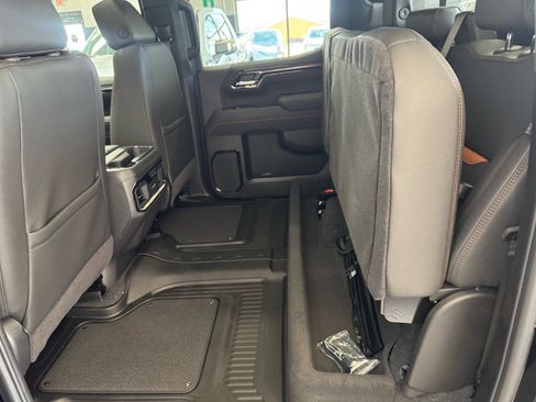 New 2026 GMC Sierra 1500 AT4 w/ AT4 Premium Package AWD/4WD image 10