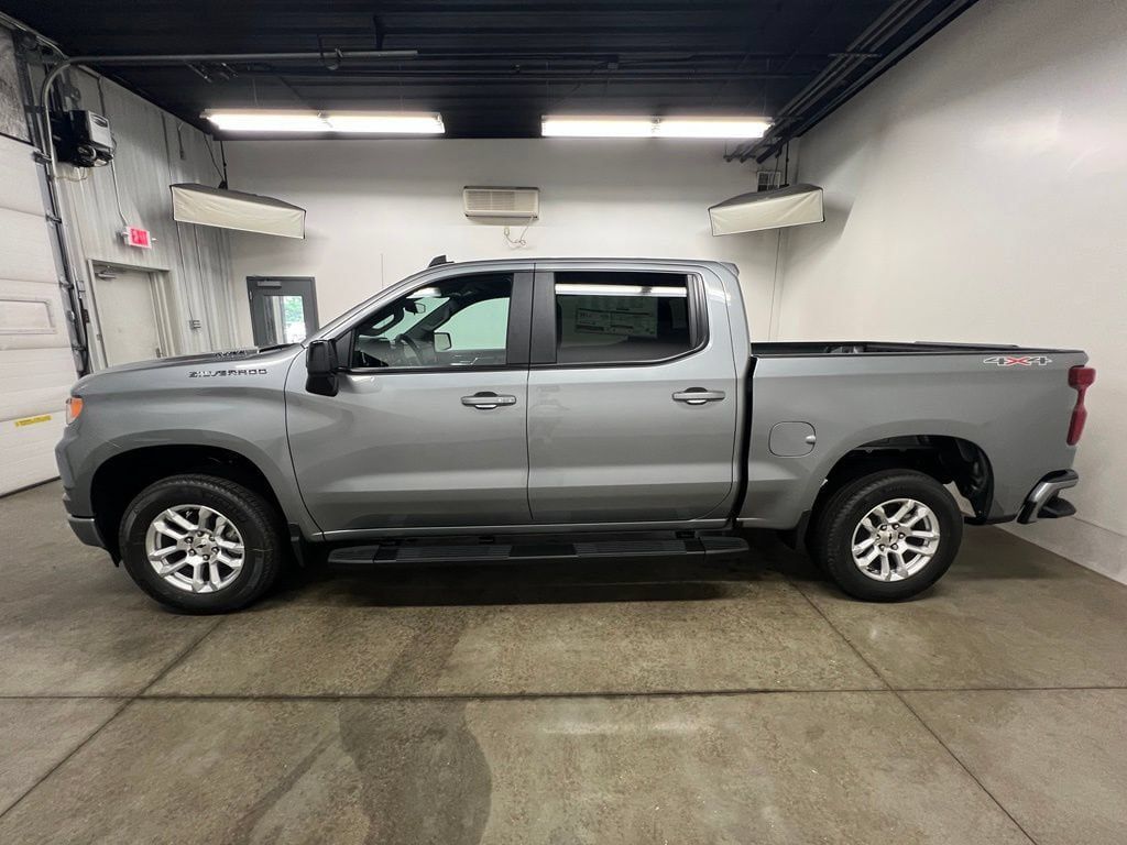 New 2026 Chevrolet Silverado 1500 RST AWD/4WD image 8