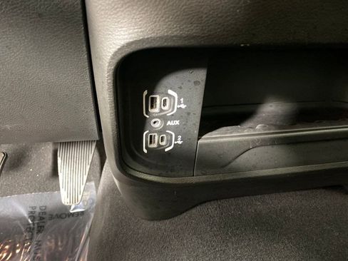 Used 2024 RAM 2500 Big Horn image 21