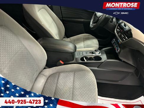 Used 2022 Ford Escape SE w/ Cold Weather Package image 31