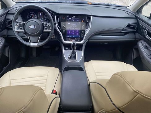 Used 2020 Subaru Outback Premium image 11