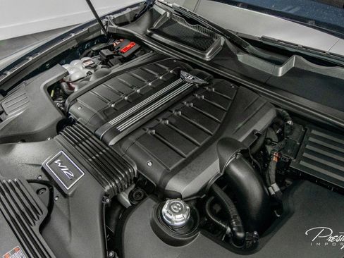 Used 2023 Bentley Bentayga Speed image 8