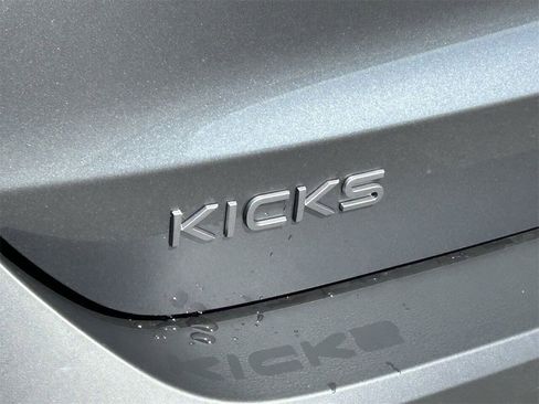 New 2026 Nissan Kicks SV image 8