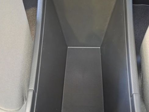 New 2026 Honda HR-V LX image 46