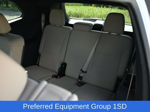 Used 2026 Buick Enclave Preferred AWD/4WD image 29