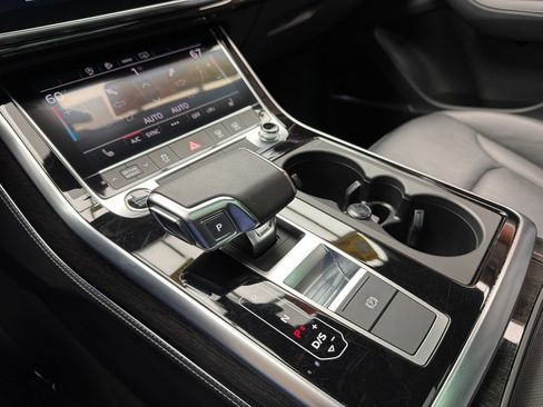 Used 2025 Audi Q7 3.0T Premium Plus AWD/4WD image 19