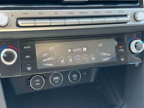 New 2026 Genesis G70 2.5T AWD/4WD image 16