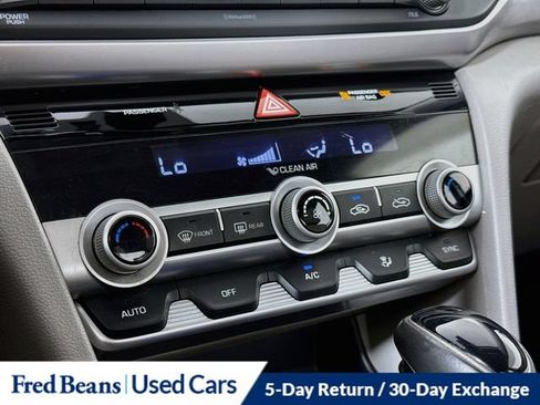 Used 2019 Hyundai Elantra Value Edition FWD image 21