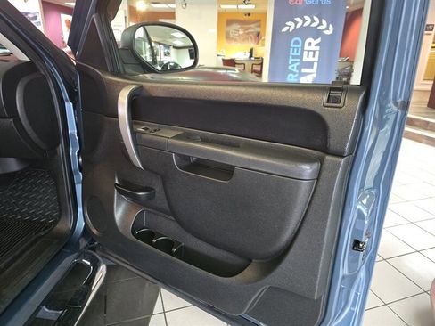 Used 2010 Chevrolet Silverado 1500 LT w/ Power Pack Plus image 12