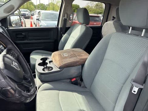 Used 2016 RAM 1500 Express image 4