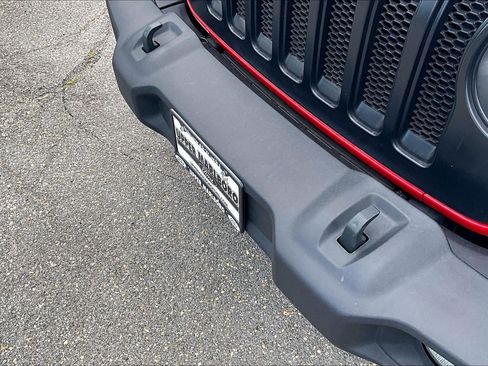 Used 2021 Jeep Wrangler Unlimited Sport AWD/4WD image 34