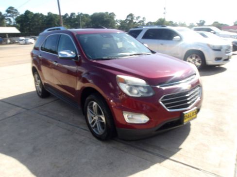 Used 2017 Chevrolet Equinox Premier w/ Enhanced Convenience Package FWD image 4