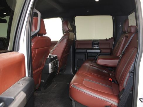 Used 2020 Ford F250 Platinum image 21