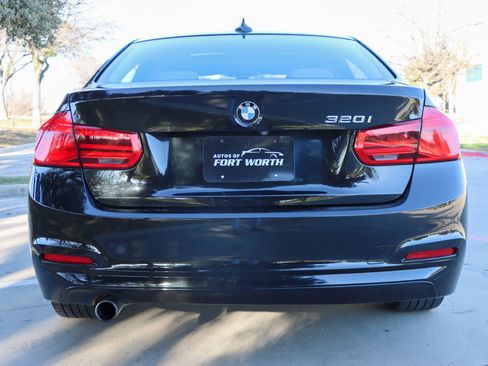 Used 2018 BMW 320i Sedan image 6