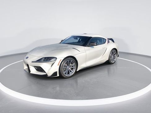 Used 2021 Toyota Supra w/ Safety & Technology Package image 4