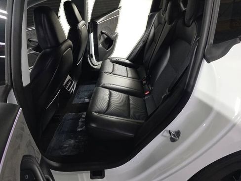 Used 2025 Tesla Model 3 Long Range image 10