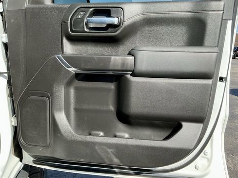 Used 2021 GMC Sierra 1500 AT4 image 25