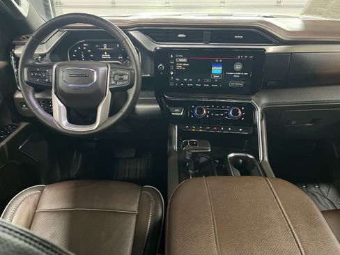 Certified 2024 GMC Sierra 1500 Denali w/ Technology Package image 11