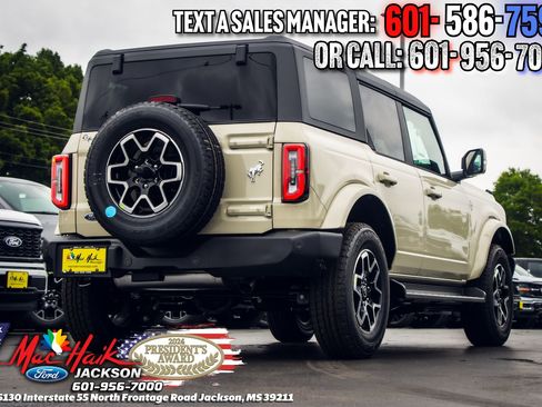 New 2026 Ford Bronco Outer Banks AWD/4WD image 37