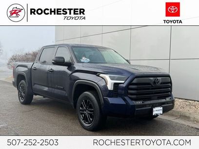 Used 2022 Toyota Tundra SR5 w/ SR5 Convenience Package
